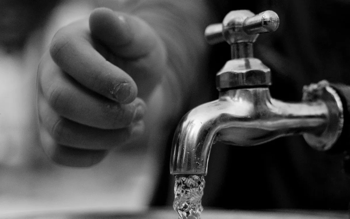 10 easy ways to save water at home